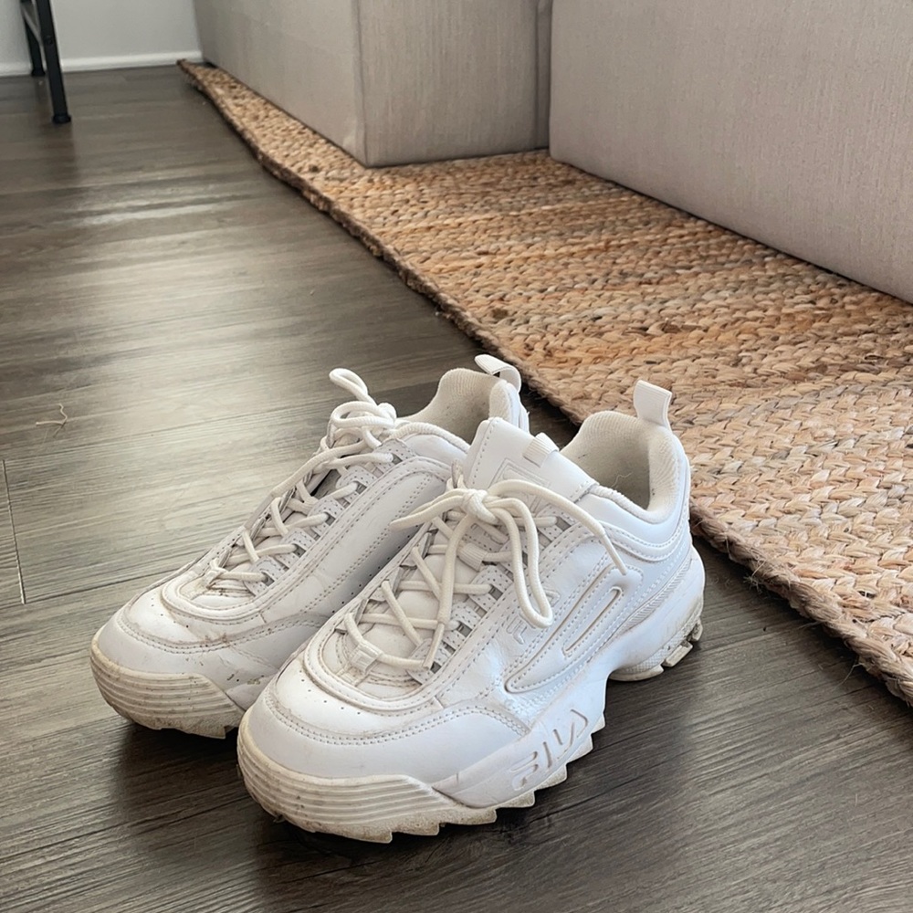 White Fila Sneakers Size 6